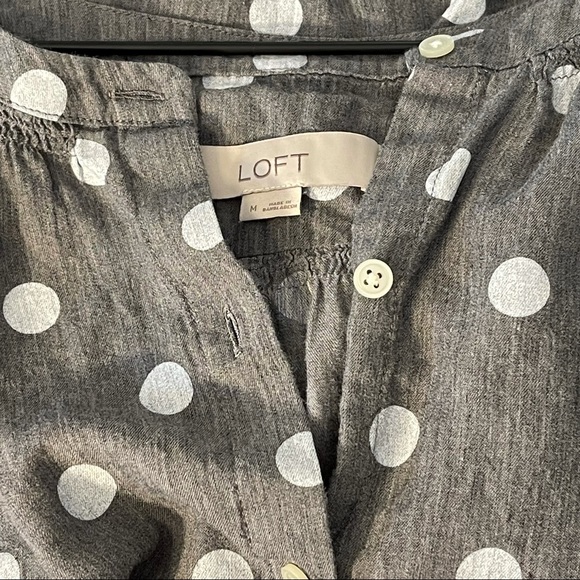 Anne Taylor LOFT Grey and White Polka Dot Blouse size M - Picture 6 of 8